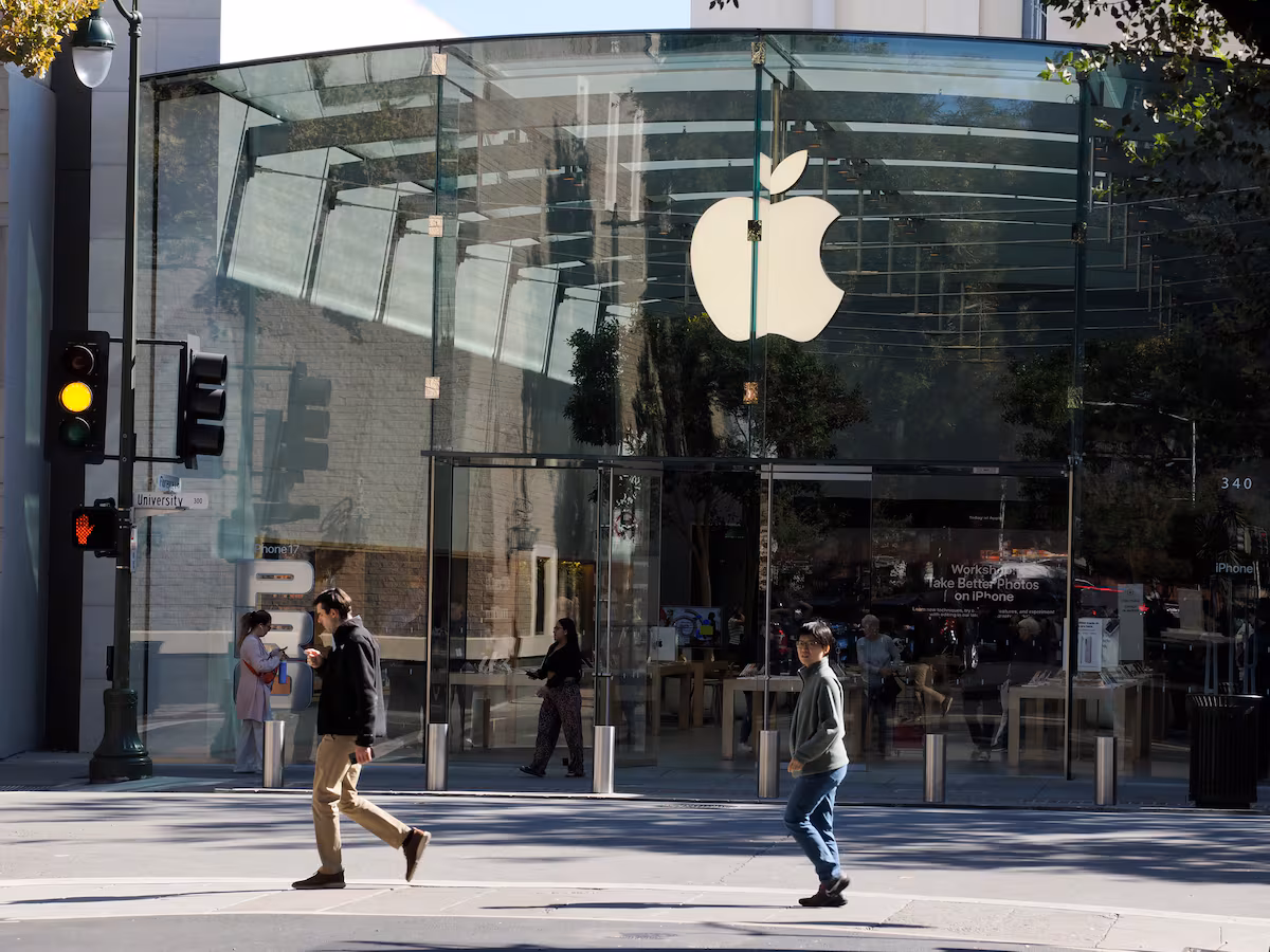 Apple Reporta un Incremento del 86% en Ganancias Trimestrales Impulsadas por el Crecimiento en Ventas de iPhone