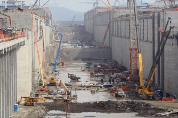 Sacyr sufre un golpe en Washington: se desestima el arbitraje contra Panamá por el Canal ampliado