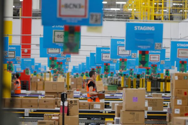 ¿Es posible que Amazon, a pesar de sus altos beneficios, implemente un ERE en España?
