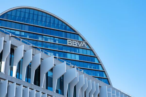Banco Santander y BBVA dominan el ranking bursátil europeo