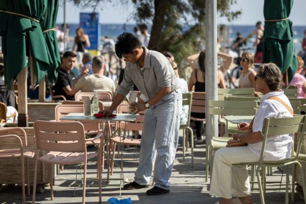 España: El 11% de los trabajadores enfrenta riesgo de pobreza, tercer peor registro en la UE