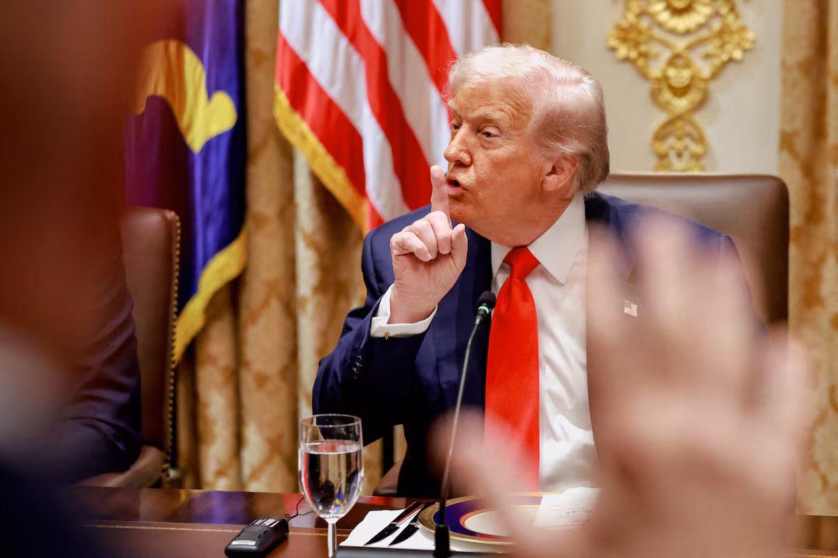 El Impacto del Impuesto de Trump sobre las Remesas: Consecuencias para las Familias de Bajos Recursos