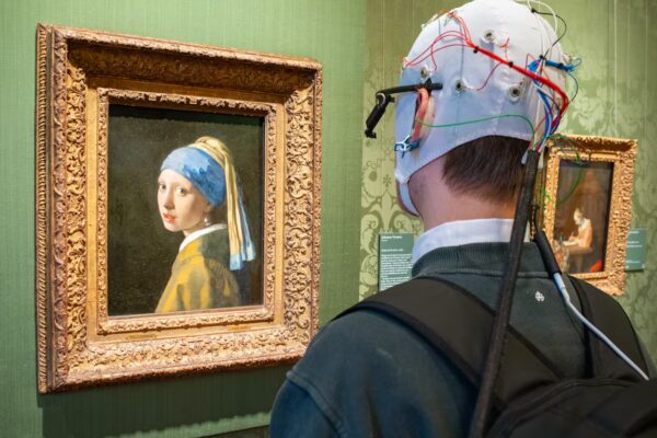 Unesco Advierte sobre el Peligro de la Neurotecnología: Amenazas a la Privacidad Mental