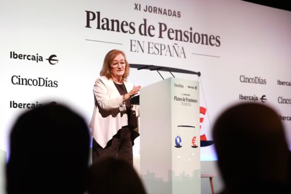 Cristina Herrero de Airef: Reflexiones sobre el Dilema entre Defensa y Pensiones
