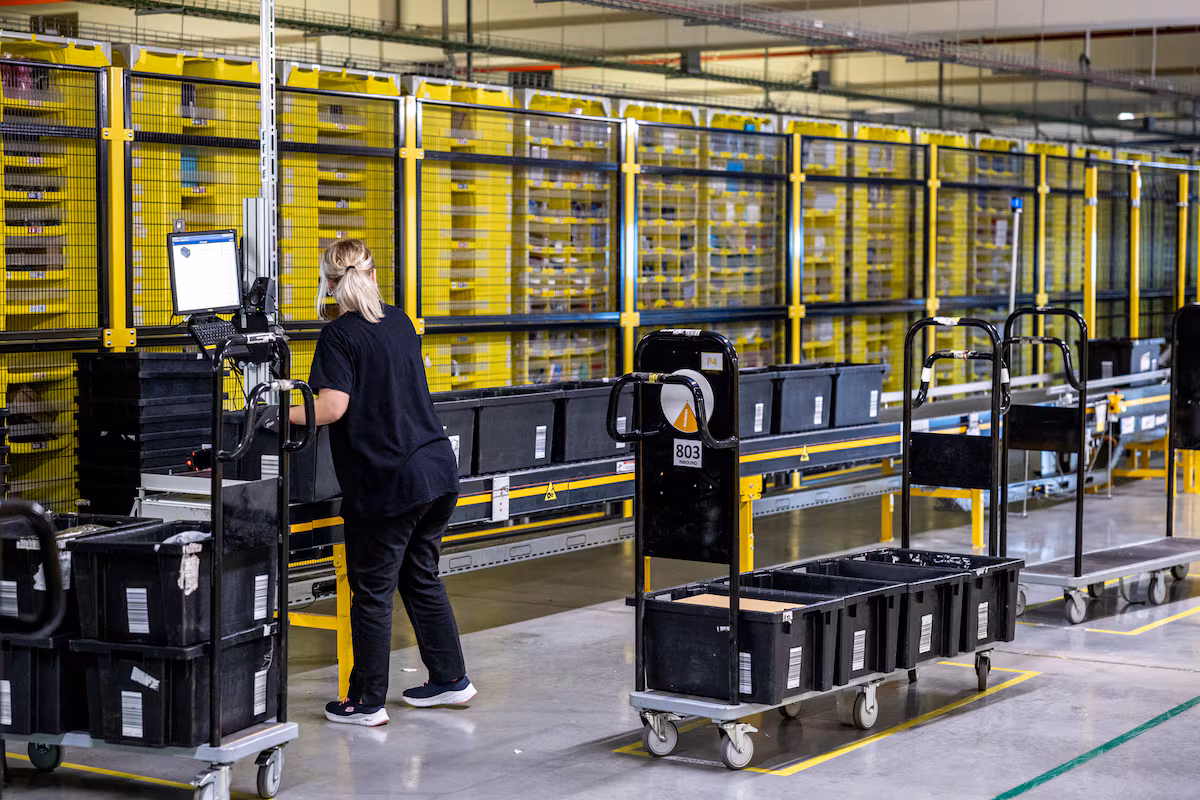 Regulación de Algoritmos en el Control Laboral: Implicaciones para los Trabajadores