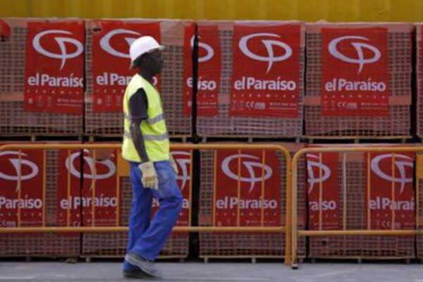 Impacto de la Inmigración en el Futuro del Crecimiento Económico