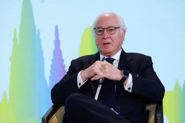 Desconfianza empresarial: la mitad considera que la economía está en declive a pesar de anticipar mayores ingresos