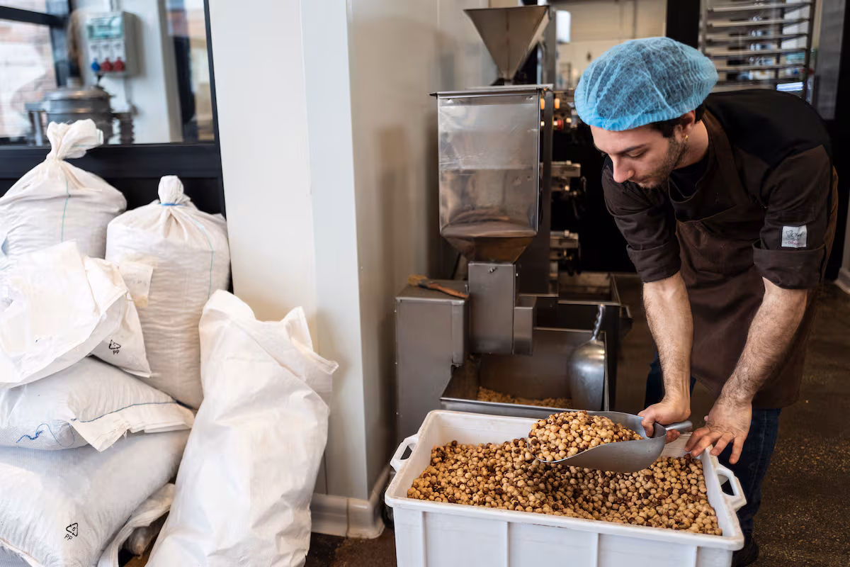 El Sector Repostero Italiano en Crisis: La Escasez de Avellanas Afecta su Futuro