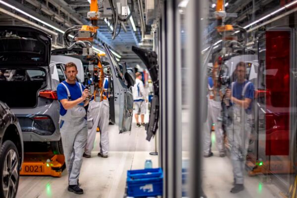 El FMI: Eliminar Barreras Internas Podría Acercar a Europa a la Renta per Cápita de EE. UU.