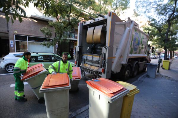 Incremento del 30% en el coste de recogida de residuos por la nueva tasa de basuras