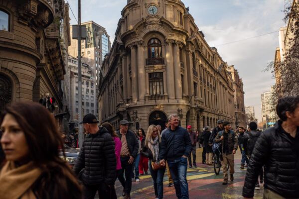 Chile en Voto: Ritmos y Rumbos de la Democracia