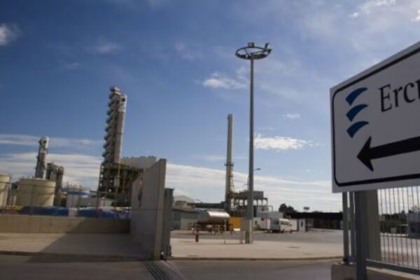 Bondalti asegura 400 millones en financiación con Santander, BBVA y CaixaBank para adquirir Ercros