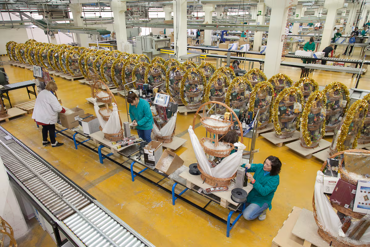 Manme Guerra: De la tradición del jamón a la modernidad del musical, el cambio en las cestas de Navidad