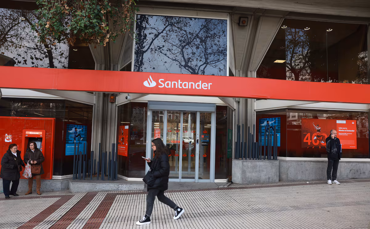 "Santander: Rentabilidad y Dividendos como Estrategia ante la Volatilidad del Mercado"
