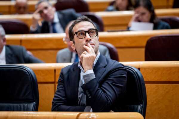 El Gobierno establece metas históricas para combatir la pobreza y desigualdad en su marco económico