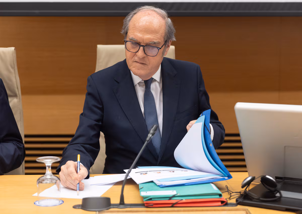 El Defensor del Pueblo insta a las Administraciones a aumentar la oferta de vivienda pública en alquiler