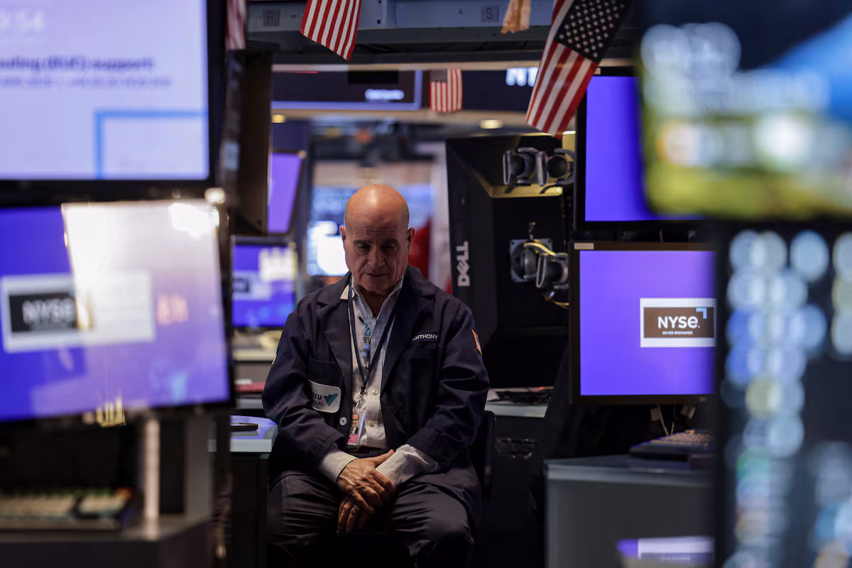 Gestores de Fondos Alertan sobre Posible Burbuja en la IA y Exceso de Inversiones Empresariales