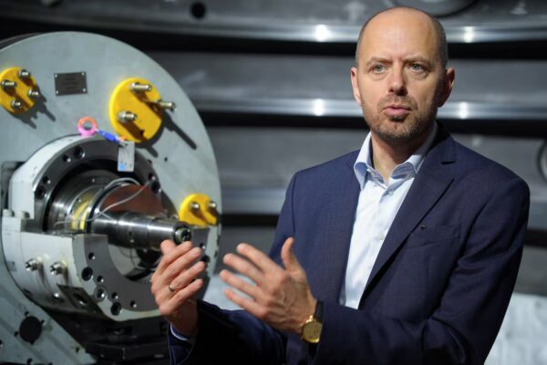 Siemens Energy lanza recompra de acciones de 6.000 millones y alcanza récord en Bolsa