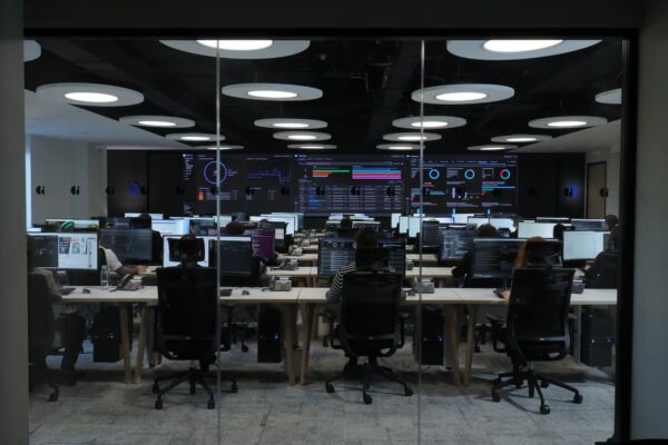 Juez establece fianza de 6,65 millones a BeDisruptive, consultora de ciberseguridad bajo investigación por estafa