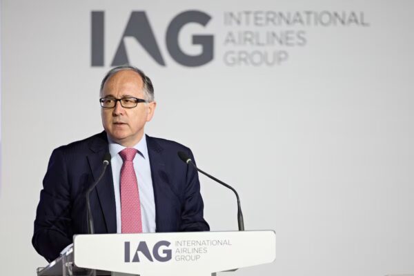 IAG entra en la competencia por TAP sin hacer una oferta definitiva
