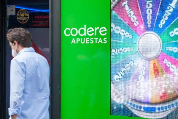Consumo impone 33 millones en multas a Codere y otros 25 operadores por infracciones graves
