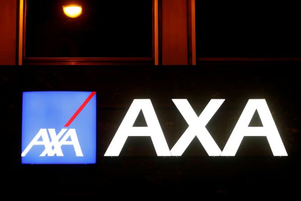 AXA Invierte 500 Millones en FiberPass, Adquiriendo un 40% de Participación de Telefónica y Vodafone