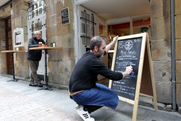 El Precio Medio del Menú del Día Sube a 14,2 Euros: De La Opción Más Barata en Canarias a La Más Costosa en Baleares