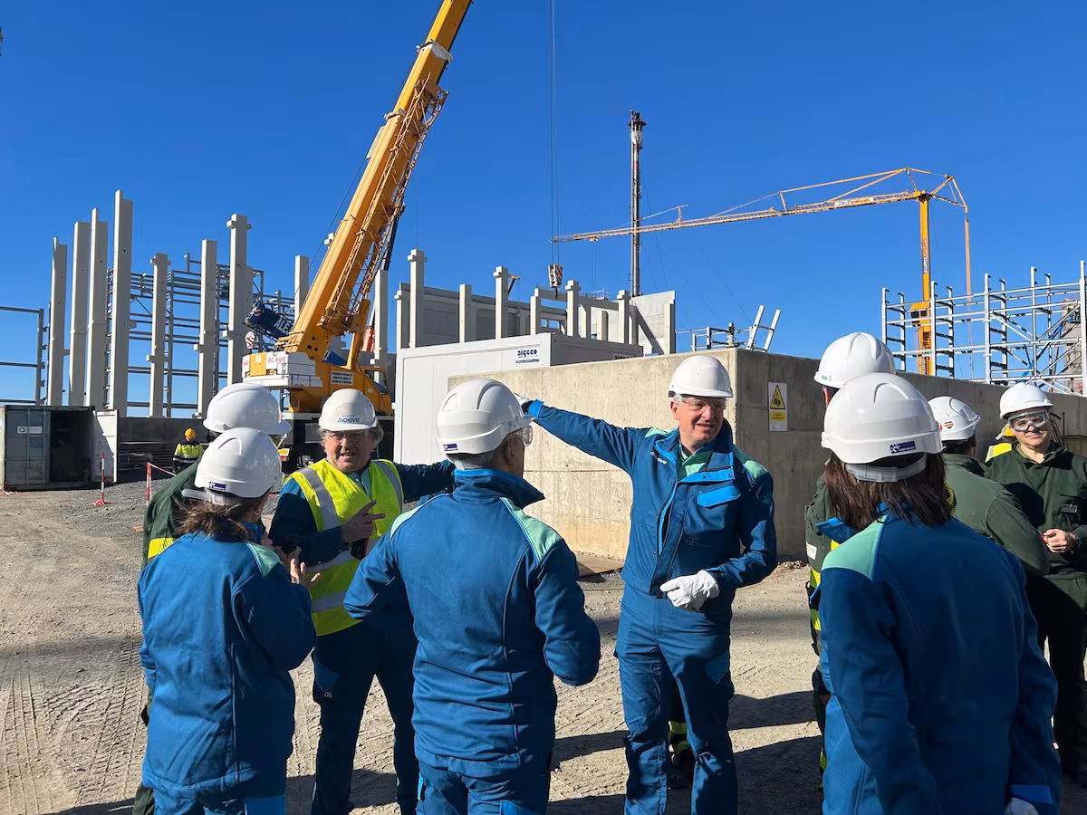 Moeve avanza en su planta de biocombustibles 2G en Huelva y proyecta inicio de producción para 2026