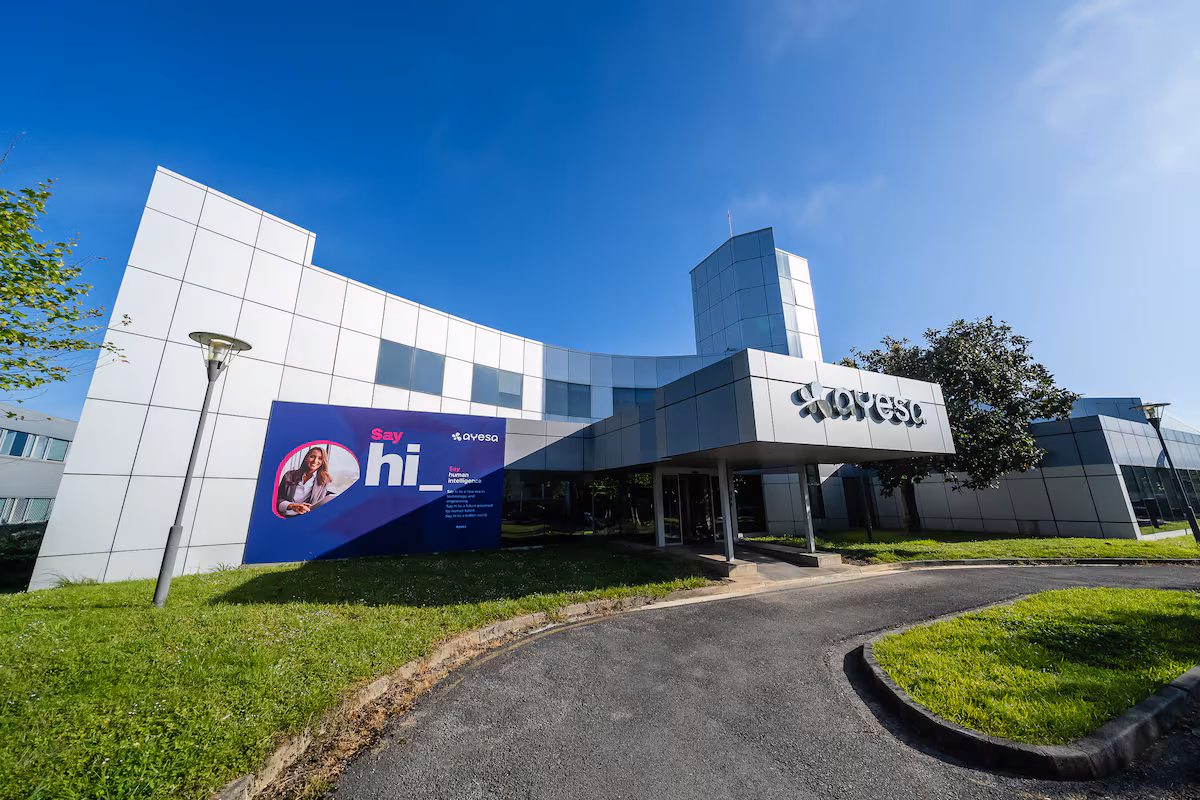 El Gobierno Vasco, Kutxabank y BBK se Alían en la Adquisición de la Tecnológica Ayesa