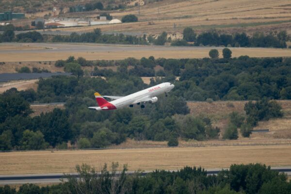 Iberia Extiende Hasta Fin de Año la Suspensión de Vuelos a Venezuela