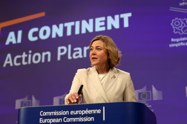 Impacto de la IA en Europa: Amenazas a los Derechos Fundamentales de Asilo, Educación y Empleo