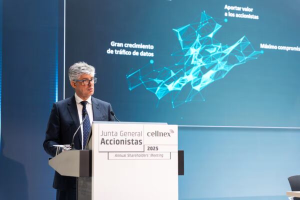 Cellnex: Oportunidades sin Explotar en un Mercado a la Espera de Fusiones en el Sector Telecom