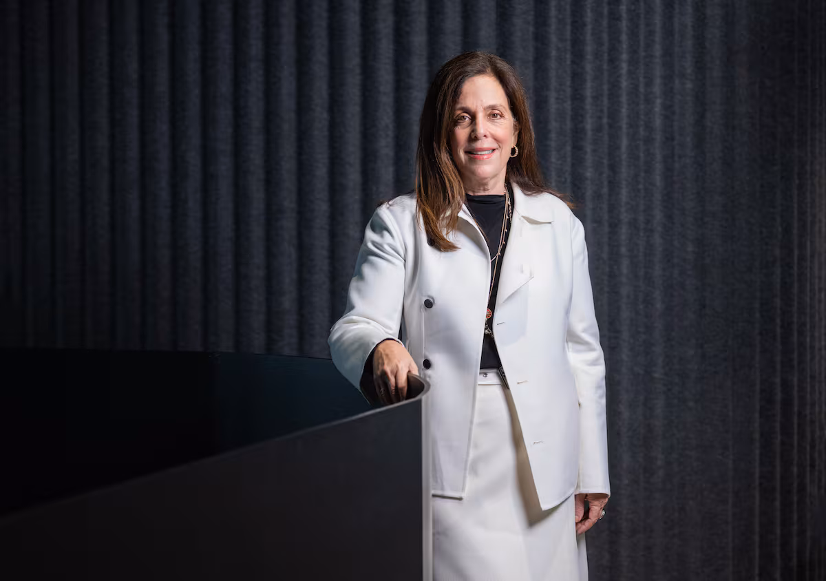 Yvette Ostolaza (Sidley Austin): "Se Prevé un Aumento en la Consolidación Global de Firmas Legales"