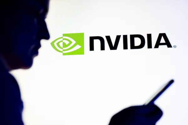 Trump Permite a Nvidia Vender Chips de IA en China con un 25% de Arancel