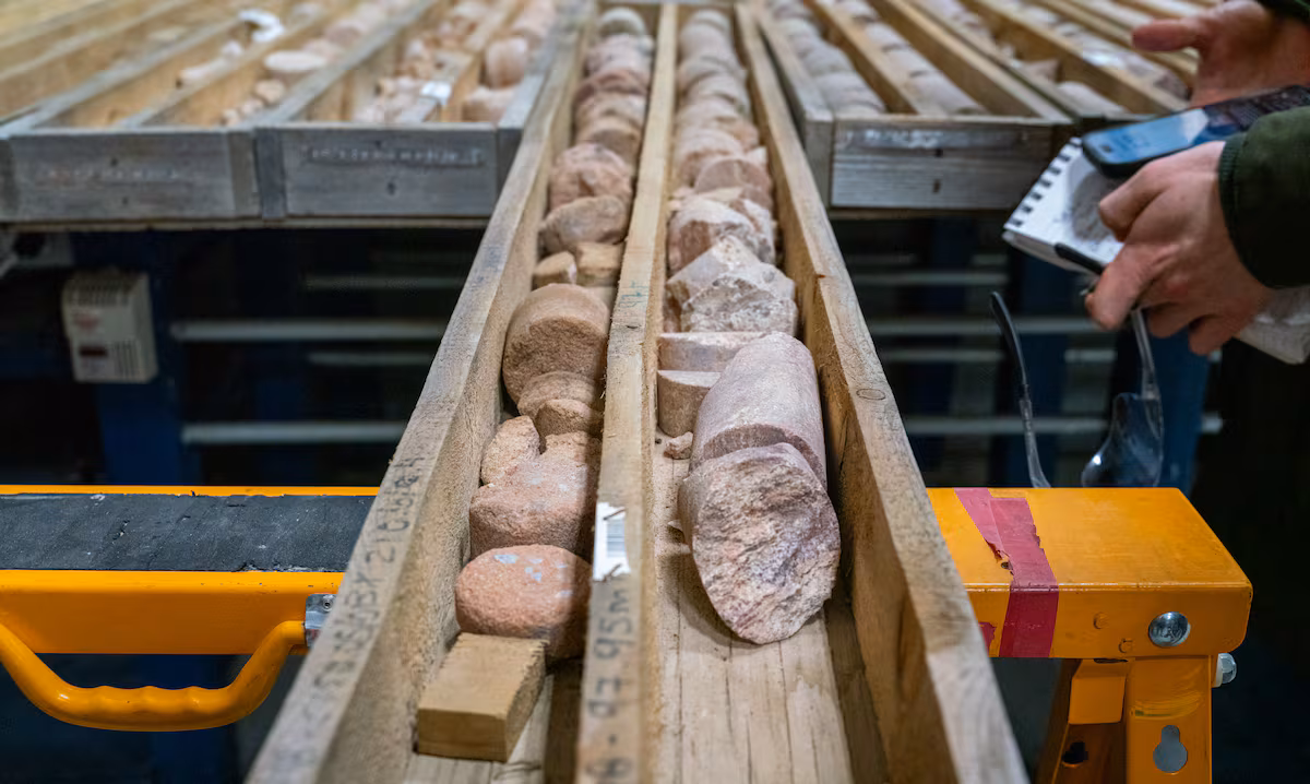 El Urano en Crisis: Aumento Desmedido en los Precios del Uranio Afecta la Energía Nuclear