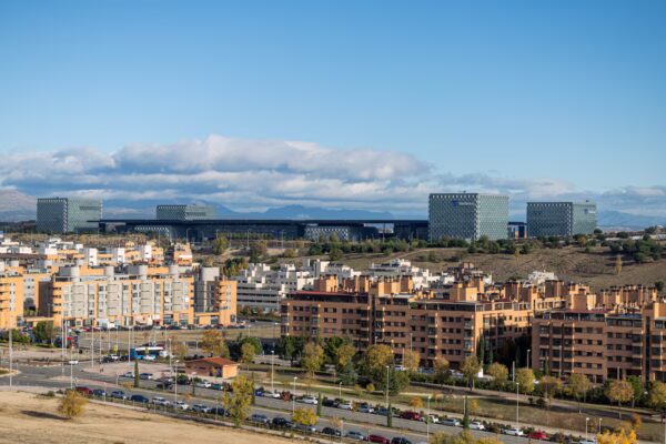 Telefónica Ajusta Plantilla: 38 Nuevos Recortes en Tres Filiales