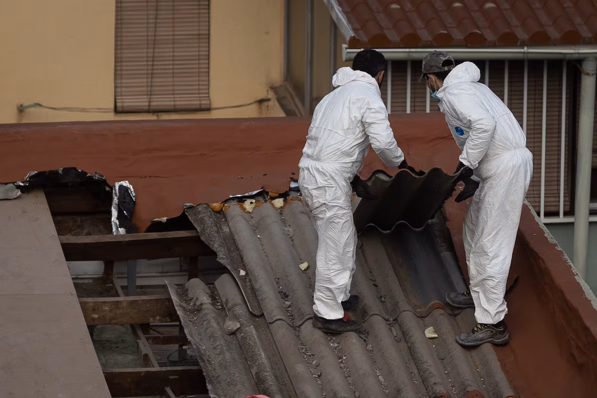 Indemnizaciones a Víctimas del Amianto: La Seguridad Social Cumple Cuatro Años Tarde