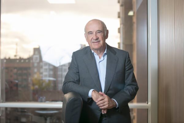 Juan Béjar, presidente de Bruc: Desmintiendo el papel de la energía nuclear en la autonomía energética