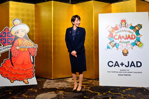 Economías Medianas: Explorando Nuevas Rutas Fuera de la Dependencia de EE. UU.