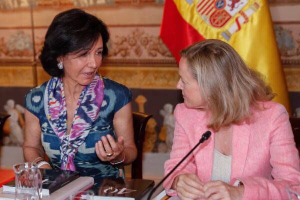 Banco Santander se Une al Plan Europeo de Financiación de Defensa con 4,500 Millones