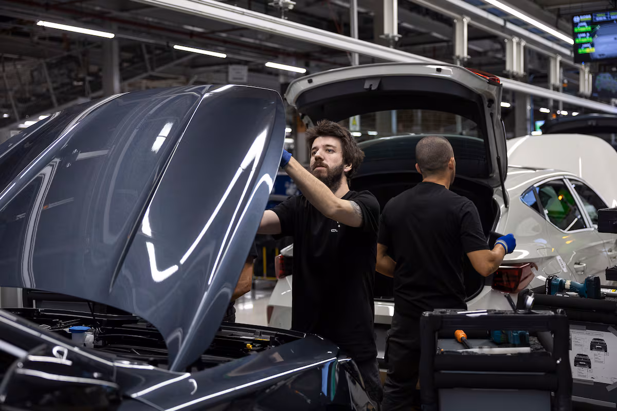 Cuatro Años de la Reforma Laboral en España: 11 Gráficos Revelan su Impacto en el Empleo