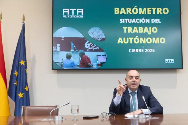 La patronal rechaza discutir un aumento de cuotas para autónomos en 2026