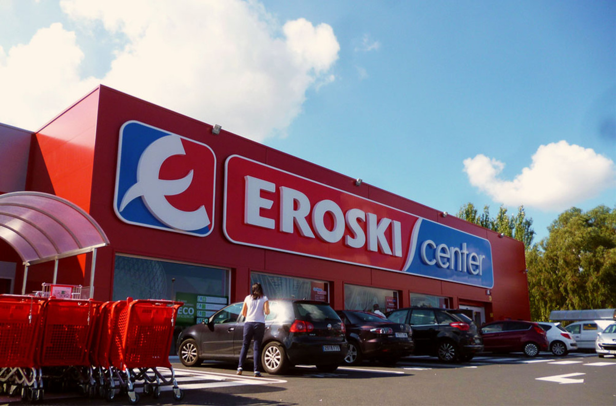 Eroski impulsa su crecimiento con la apertura de tres nuevos supermercados franquiciados en Madrid, Alicante y Álava