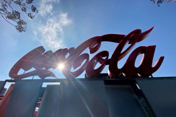 Coca-Cola lanza su estrategia de verano para sumar 40,000 puntos de venta en España