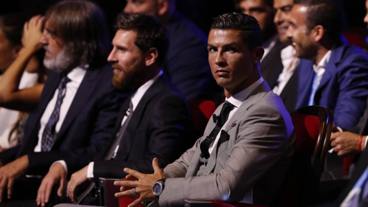 Estudio revela la conexión entre la ideología política y la elección entre Messi y Cristiano.