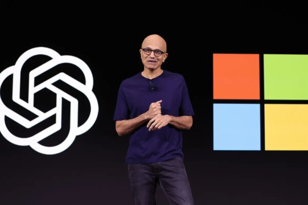 Satya Nadella advierte sobre los riesgos del uso de la inteligencia artificial en las empresas.