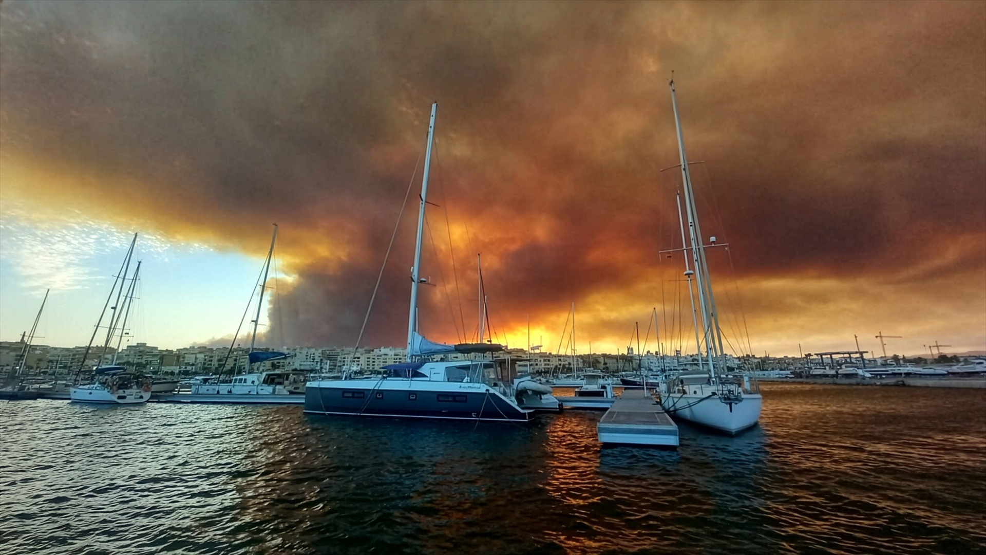 España destina 312 millones para gestión forestal ante la temporada de incendios, pero sin ejecutar