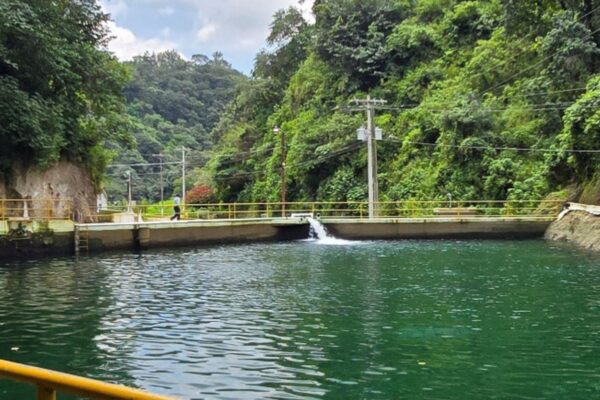 Dutch Clean Tech asegura €15 millones tras adquirir el 25% de la empresa guatemalteca de agua potable Agua del Mariscal.