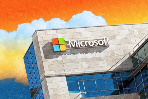 Microsoft enfrenta un aumento del 25% en sus emisiones, y las proyecciones son preocupantes para el futuro ambiental.