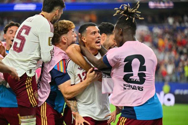 España se acerca a su segunda estrella en el fútbol tras avanzar a la final del torneo
